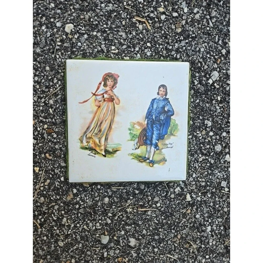 Ceramic Art Decorated VICTORIAN COUPLE 4.5